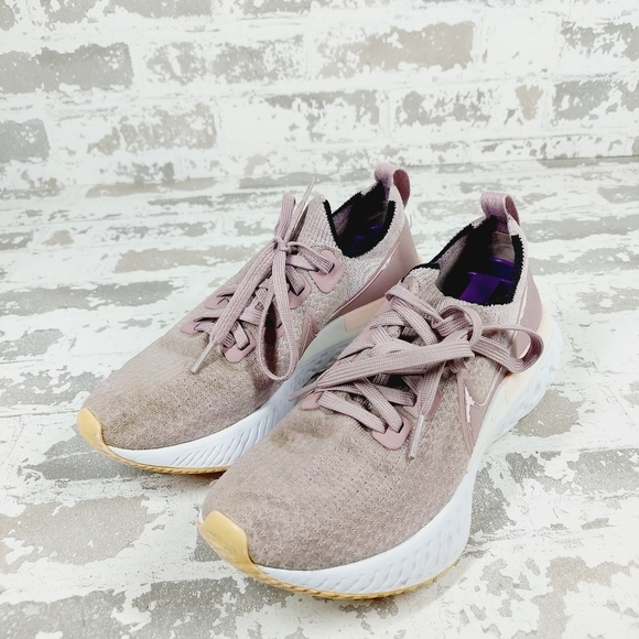 Nike React Infinity Run Flyknit Womens Pink Running Athleisure Sneakers O216 - Picture 2 of 11